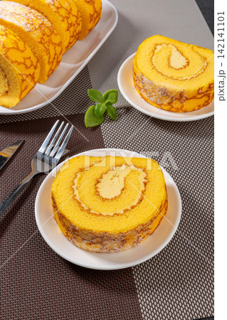 golden Durian Cheese Swiss Roll Cake Dessert golden Durian Cheese Swiss Roll Cake Dessert 142141101