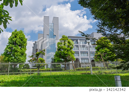 警視庁警察学校 警視庁に採用した警察官、警察職員を教育・訓練する警察学校 警視庁警察学校 警視庁に採用した警察官、警察職員を教育・訓練する警察学校 142142342
