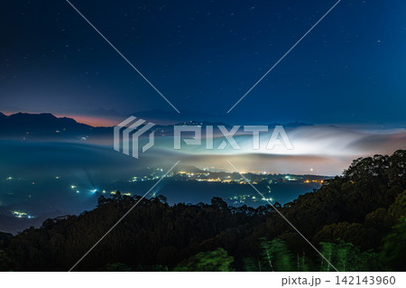 Night View of Miaoli County Mountains and Sea of Clouds in Taiwan Night View of Miaoli County Mountains and Sea of Clouds in Taiwan 142143960