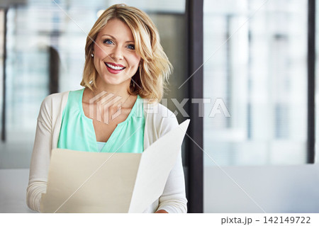 Portrait, business and woman with paperwork, admin and reading with information, schedule and planning. Face, person and employee with documents, review and professional with ideas, startup and smile Portrait, business and woman with paperwork, admin and reading with information, schedule and planning. Face, person and employee with documents, review and professional with ideas, startup and smile 142149722