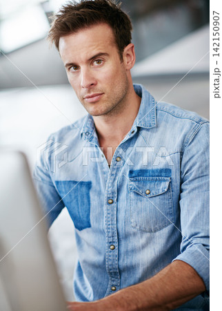 Portrait, serious and business man in office startup, company or workplace for career in Sweden. Professional, creative entrepreneur or face of confident employee, worker or editor on computer at job Portrait, serious and business man in office startup, company or workplace for career in Sweden. Professional, creative entrepreneur or face of confident employee, worker or editor on computer at job 142150907