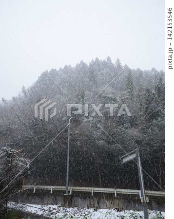 雪山 雪山 142153546