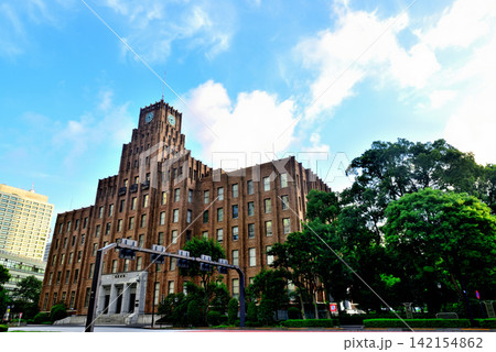 東京 日比谷公園にある歴史的建造物 市政会館 東京 日比谷公園にある歴史的建造物 市政会館 142154862