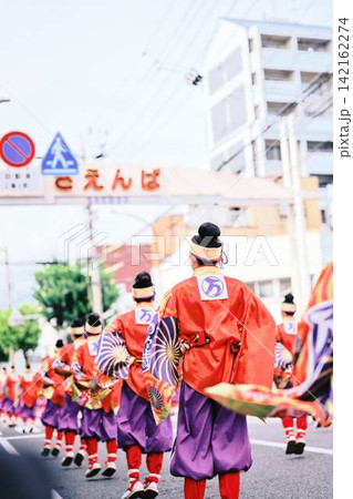 帯屋町で踊るよさこい祭り 帯屋町で踊るよさこい祭り 142162274