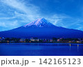 早朝の富士 早朝の富士 142165123