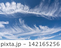 流れる雲 142165256