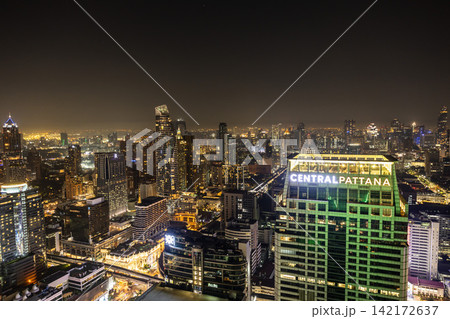 【バンコク】Roof Top Barから見る夜景(CRU Champagne) 【バンコク】Roof Top Barから見る夜景(CRU Champagne) 142172637