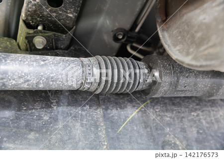 Slip yoke rubber dust boots on drive shaft for rear-wheel drive car Slip yoke rubber dust boots on drive shaft for rear-wheel drive car 142176573