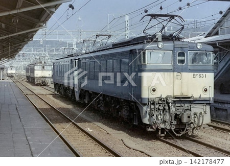 軽井沢駅で待機するEF63 /1975年7月撮影 軽井沢駅で待機するEF63 /1975年7月撮影 142178477