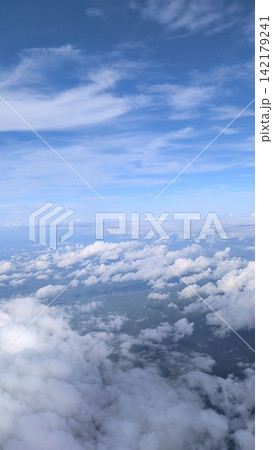 飛行機から見た雲 飛行機から見た雲 142179241