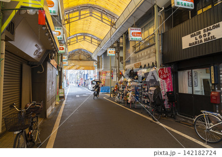 西天下茶屋商店街（にしてん商店街） 142182724