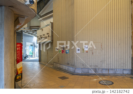 西天下茶屋商店街（にしてん商店街） 142182742