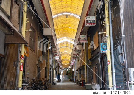 西天下茶屋商店街（にしてん商店街） 142182806