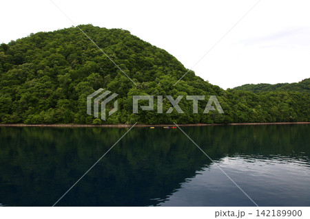 支笏湖 ヒメマス 山線鉄橋 支笏湖観光船 カルデラ湖 北海道観光 支笏洞爺国立公園 水中遊覧船 支笏湖 ヒメマス 山線鉄橋 支笏湖観光船 カルデラ湖 北海道観光 支笏洞爺国立公園 水中遊覧船 142189900