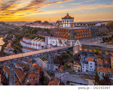 Sunrise Drone View of Mosteiro da Serra do Pilar Sunrise Drone View of Mosteiro da Serra do Pilar 142191097
