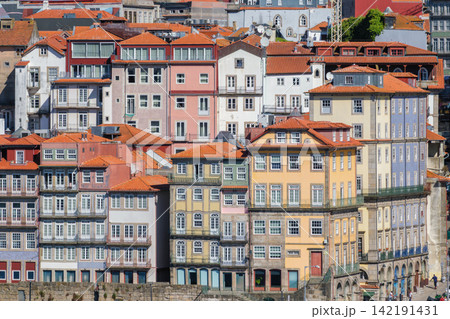 Porto Ribeira houses over Douro, Portugal, UNESCO architecture, historic wall Porto Ribeira houses over Douro, Portugal, UNESCO architecture, historic wall 142191431