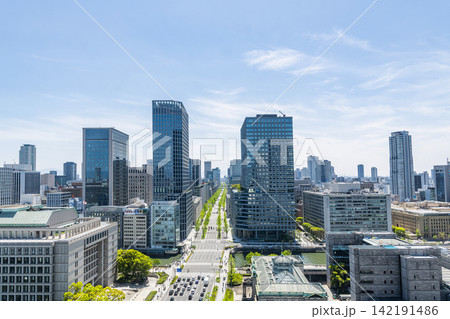 大阪市北区　大阪市役所周辺の街並みと御堂筋 142191486