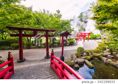 Hakuryu Inari Okami shrine at Umi Jigoku hot spring with gas, Beppu 142199033