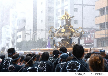 深川八幡祭の風景 東京 深川八幡祭の風景 東京 142199082