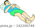 寝ている男性のイラスト 142200748