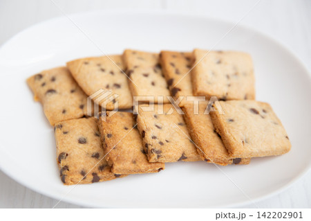 手作りの米粉チョコチップクッキー 142202901