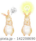 悩む姿とひらめいた表情の可愛いうさぎのポーズ2点セット。疑問と解決の水彩風イラスト。 142208690