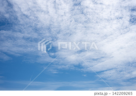 綺麗な空 142209265