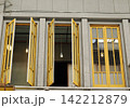 クラシカルな出窓 142212879