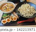 美味しそうなつけ麺 142213971
