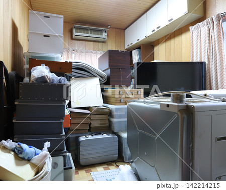 遺品整理 遺品整理 142214215