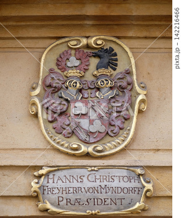 Facade coat of arms on the portal of Arsenal (Zeughaus) historic center listed as World Heritage by UNESCO in Graz, Styria, Austria Facade coat of arms on the portal of Arsenal (Zeughaus) historic center listed as World Heritage by UNESCO in Graz, Styria, Austria 142216466