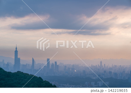 Taipei City Skyline and Taipei 101 from Mount Datian in New Taipei Taipei City Skyline and Taipei 101 from Mount Datian in New Taipei 142219035
