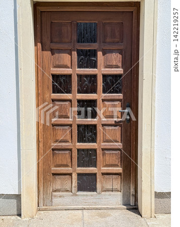 Traditional Wooden Panel Door With Decorative Glass Details Traditional Wooden Panel Door With Decorative Glass Details 142219257