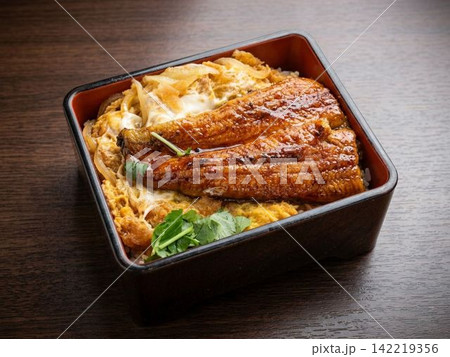 鰻丼 鰻丼 142219356