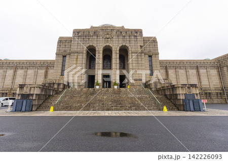 Tokyo, Japan - Nov 21,2024 : The Meiji Memorial Picture Gallery at Jingu Outer Garden in Tokyo, Japan on Nov 21,2024. Tokyo, Japan - Nov 21,2024 : The Meiji Memorial Picture Gallery at Jingu Outer Garden in Tokyo, Japan on Nov 21,2024. 142226093
