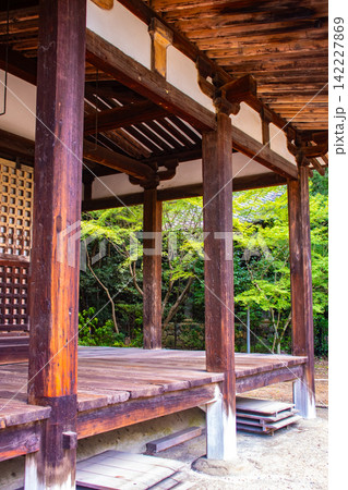 法界寺 女性の信仰を集める薬師如来のご利益：安産,授乳,子授 142227869