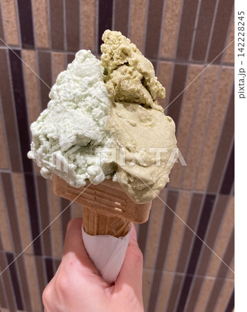 緑のジェラート~緑茶とキウイ 緑のジェラート~緑茶とキウイ 142228245