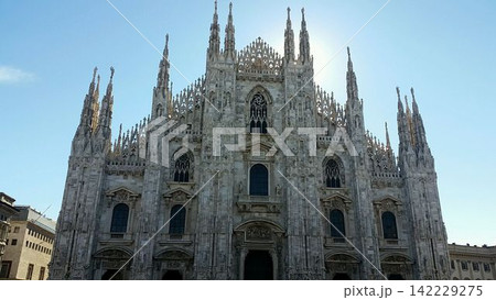 イタリアミラノ大聖堂 イタリアミラノ大聖堂 142229275