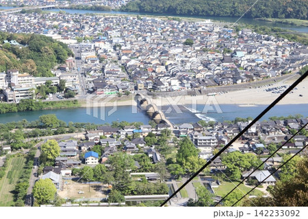 岩國城ロープウェ-からの街並み 岩國城ロープウェ-からの街並み 142233092