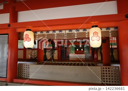 厳島神社、拝殿【日本・広島】 厳島神社、拝殿【日本・広島】 142236681