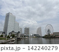 赤レンガパークから見たみなとみらい 142240279