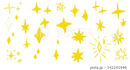 Yellow chalk crayon doodle stars set. Shine and sparkle hand drawn drawing golden element. Children style vector. Grunge texture star shapes. 142241946