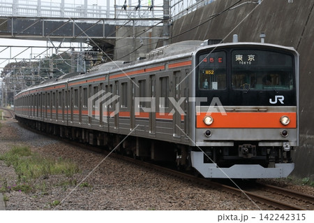 船橋法典に進入する 武蔵野線205系 M52編成 船橋法典に進入する 武蔵野線205系 M52編成 142242315