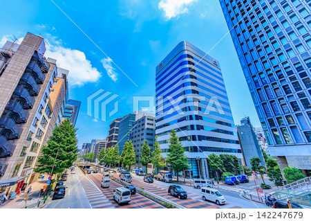 東京　中央区　昭和通り沿いの都市風景　京橋2丁目付近 142247679