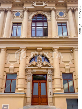 Historical building in Karlovy Vary, Czechia during daytime Historical building in Karlovy Vary, Czechia during daytime 142253328