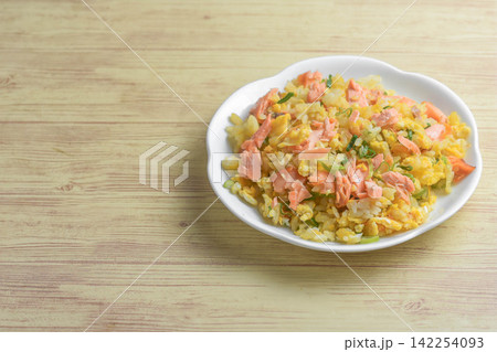鮭チャーハン 142254093