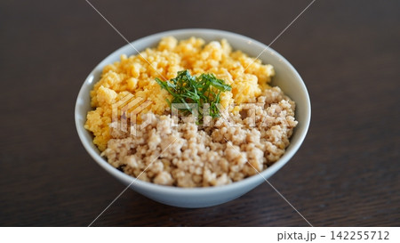 タルタルソース, タルタル, 自家製, 手作り, ゆで卵, 玉子, 卵, ディル, ハーブ, 調味料 タルタルソース, タルタル, 自家製, 手作り, ゆで卵, 玉子, 卵, ディル, ハーブ, 調味料 142255712