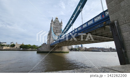 This is building around the icon of Tower Bridge, London This is building around the icon of Tower Bridge, London 142262200