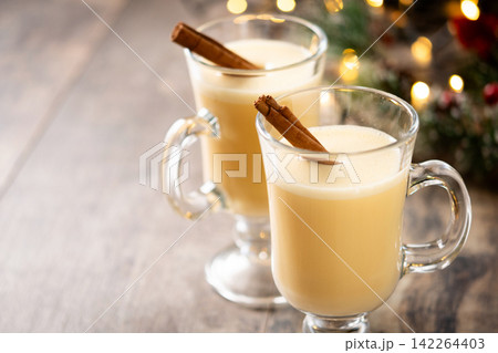 Traditional Christmas eggnog Traditional Christmas eggnog 142264403