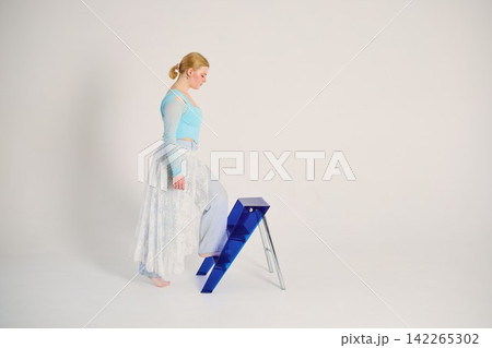 Submitted text is blank and cannot be transformed or summarized Submitted text is blank and cannot be transformed or summarized 142265302